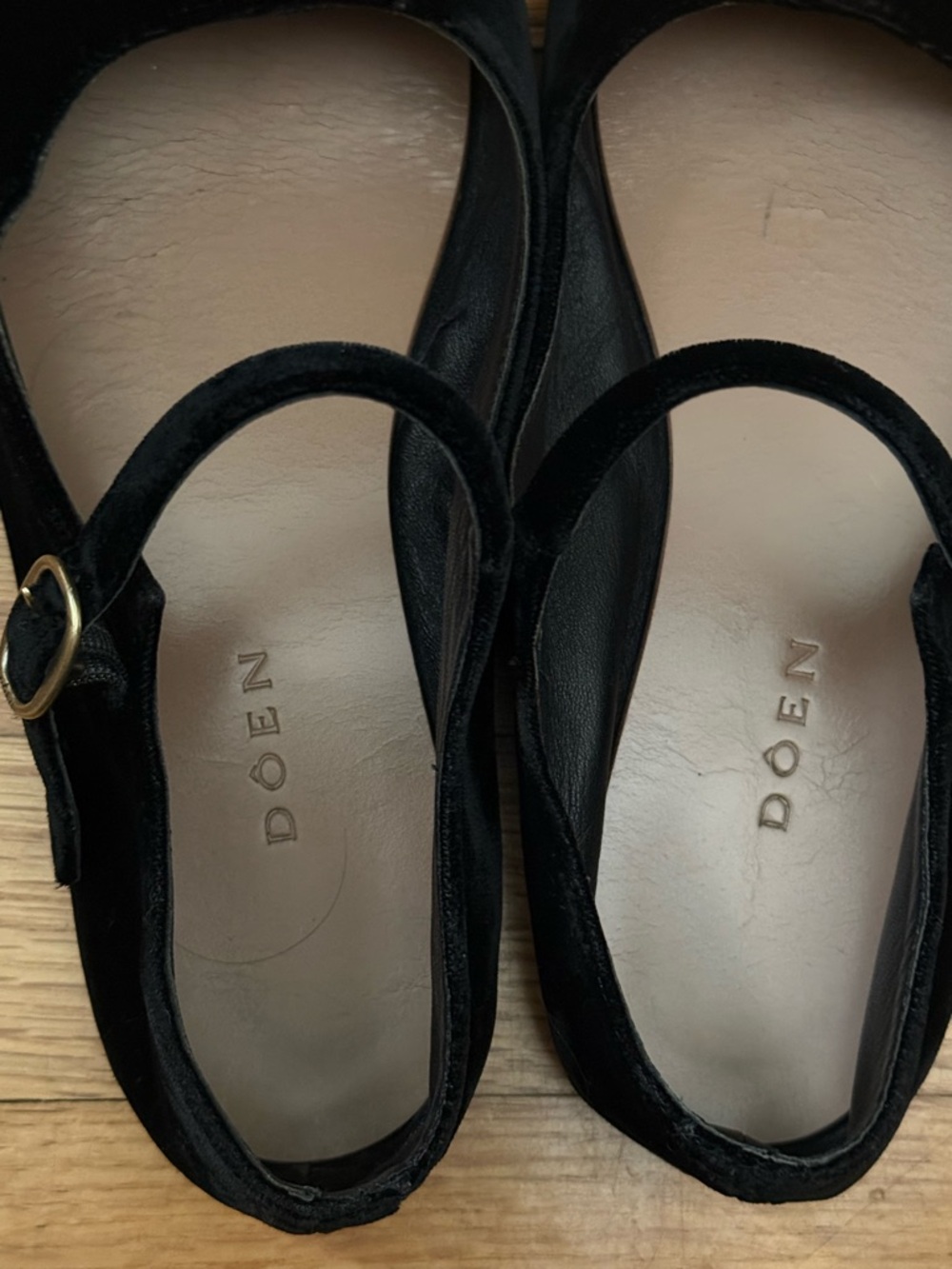 Doen Black Mary Jane Velvet Slippers - Picture 7 of 8